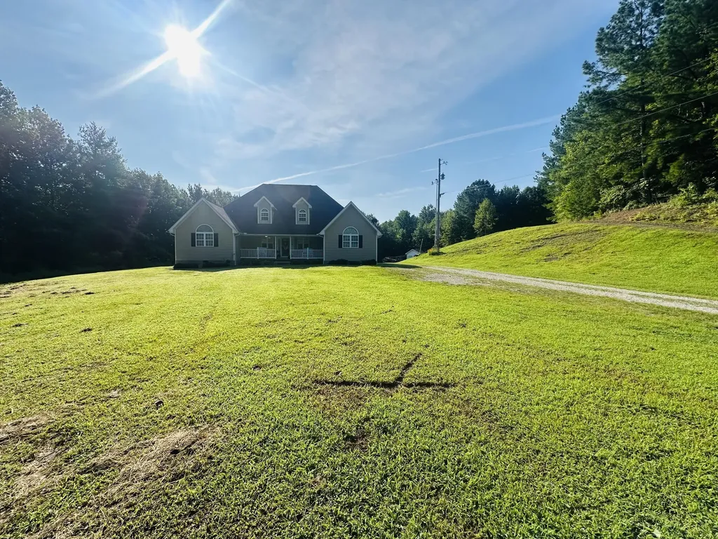 174 Collins Gibson Road Manchester KY 40962