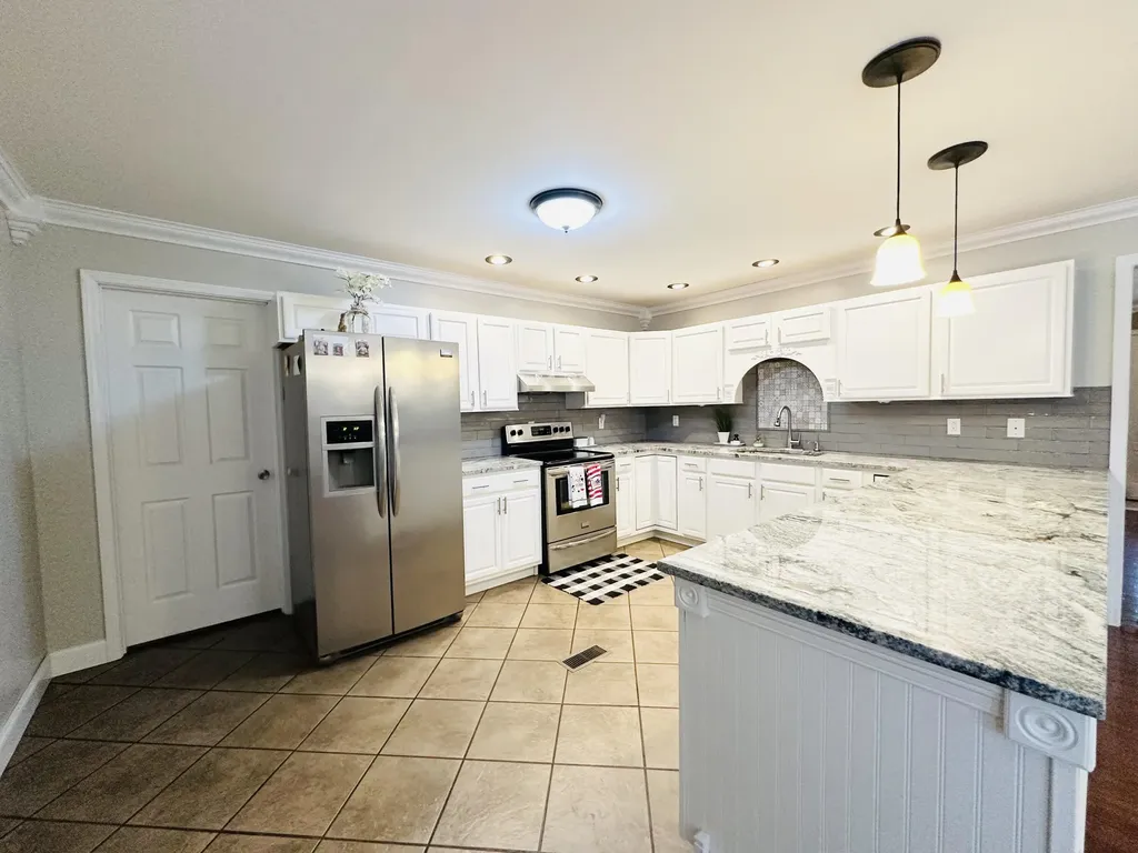 174 Collins Gibson Road Manchester KY 40962