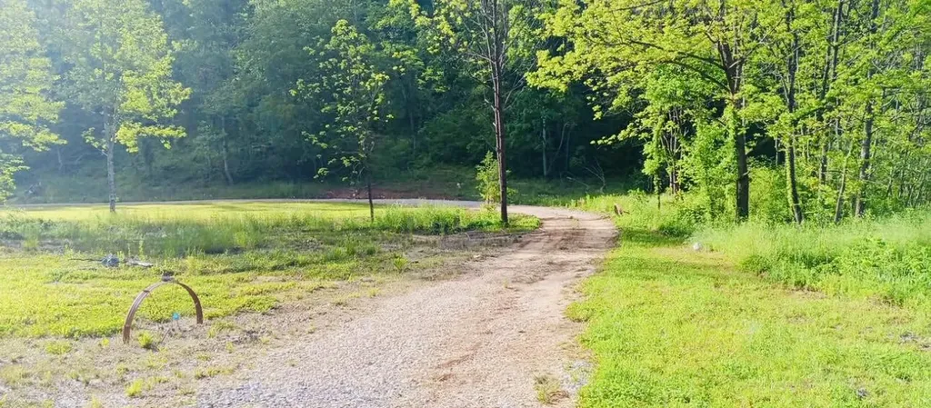 780 Shib Branch Road Manchester KY 40962