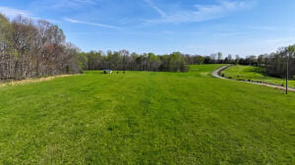 3192 Parks Ridge Road Russell Springs KY 42642