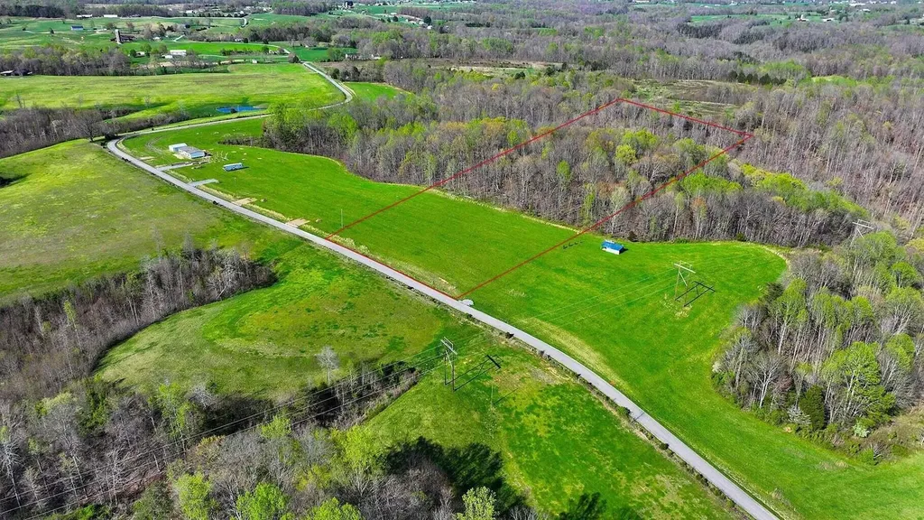 3192 Parks Ridge Road Russell Springs KY 42642