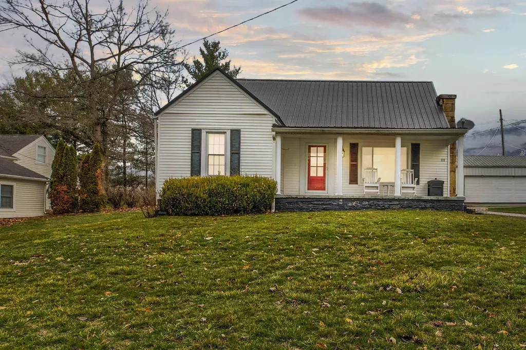 111 Highland Drive Flemingsburg KY 41041