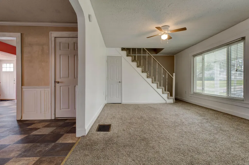 111 Highland Drive Flemingsburg KY 41041