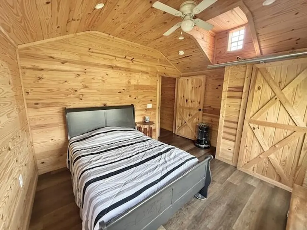 266 Boater's Alley Nancy KY 42544