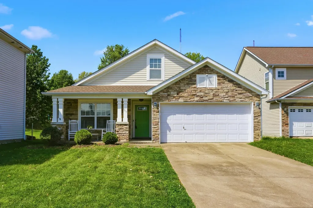 1317 Harrington Court Lexington KY 40511