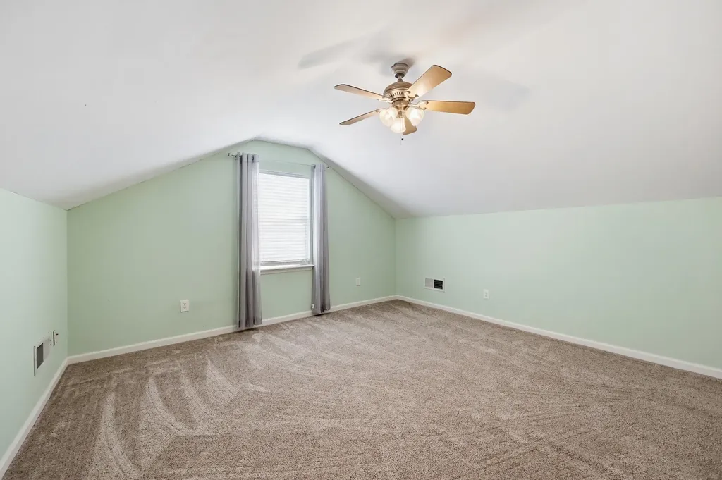 1317 Harrington Court Lexington KY 40511