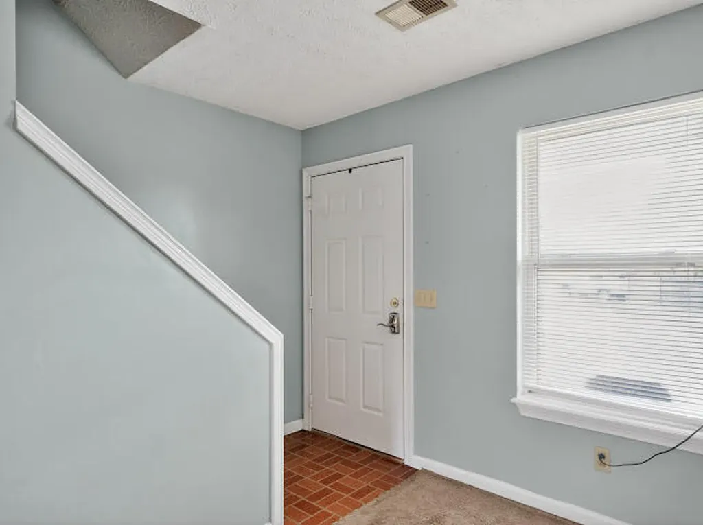 502 Tecumseh Trail Versailles KY 40383