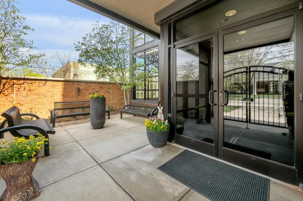 499 E High Street Lexington KY 40507