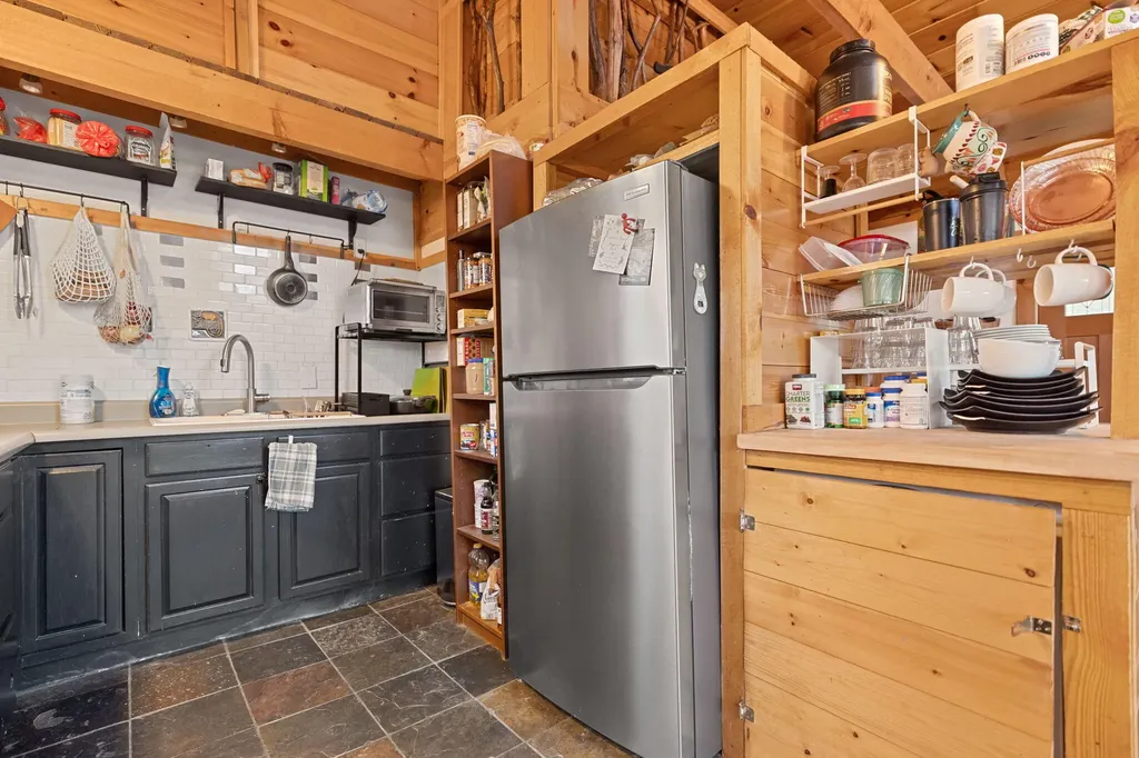 229 Sunrise Lane Rogers KY 41365