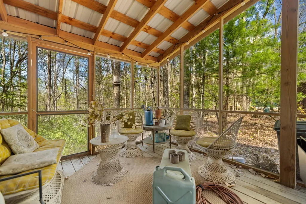 229 Sunrise Lane Rogers KY 41365