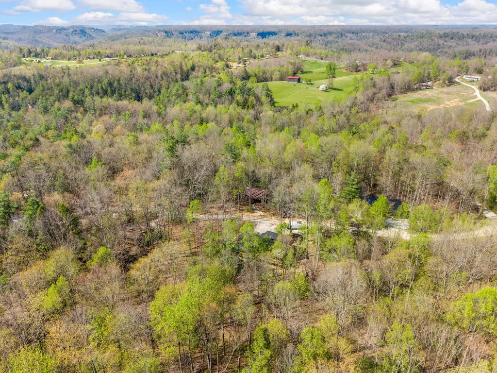 229 Sunrise Lane Rogers KY 41365