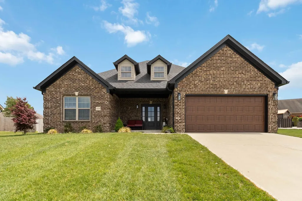 1039 Vineyard Way Berea KY 40403