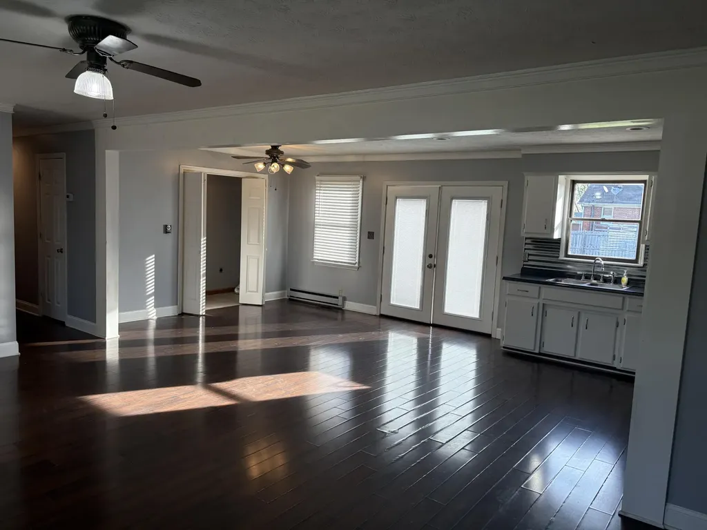 94 Eagle Drive Lawrenceburg KY 40342