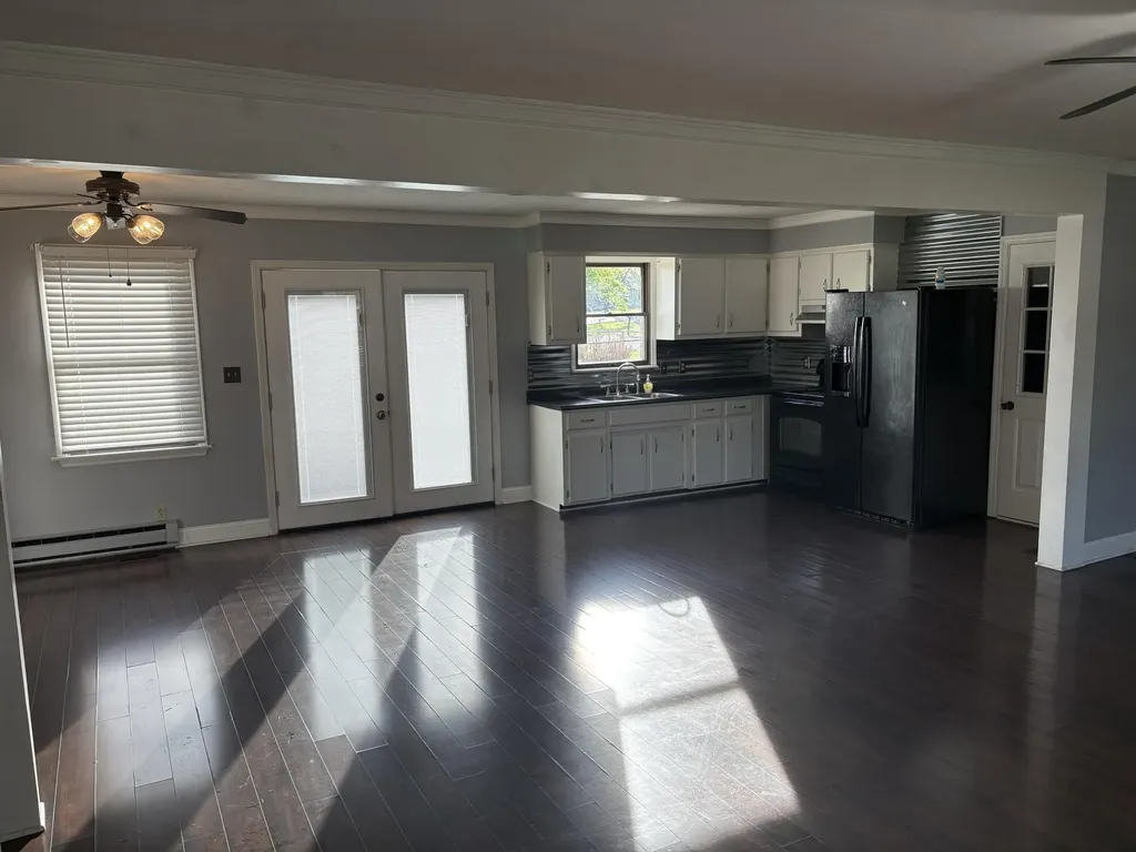 94 Eagle Drive Lawrenceburg KY 40342