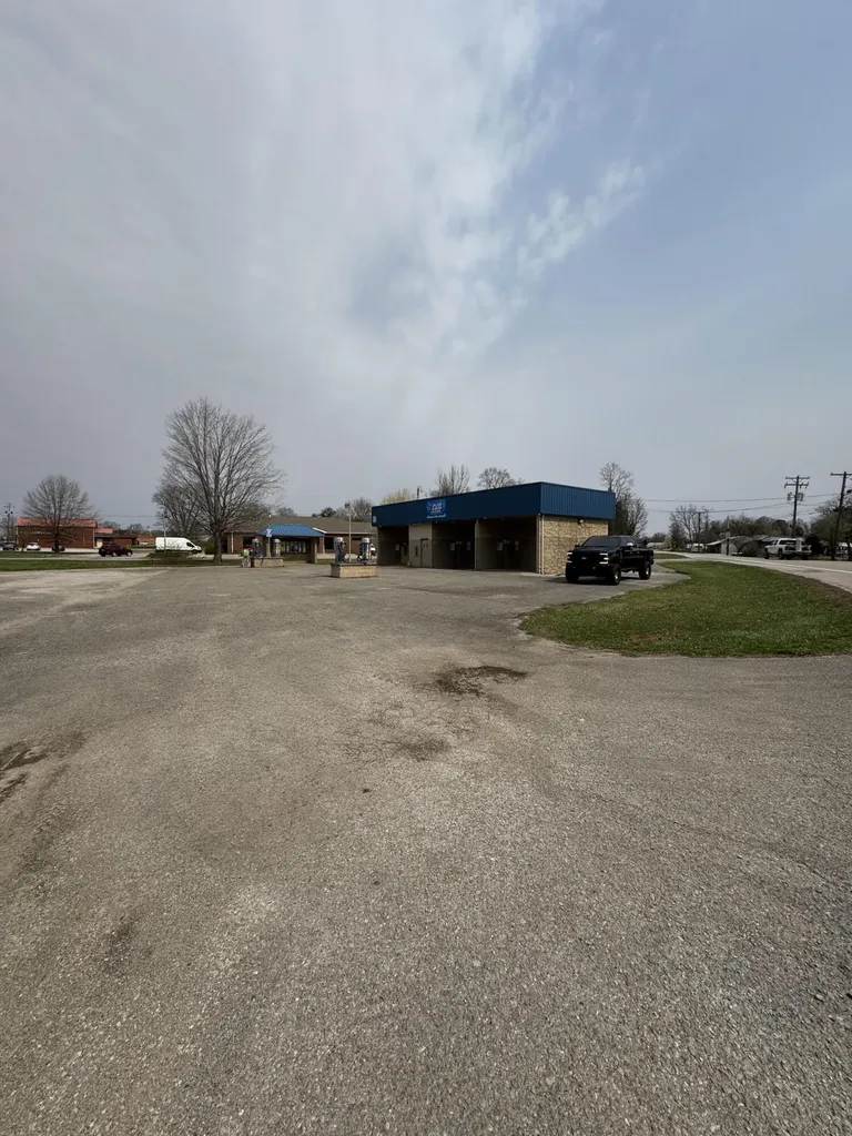 32 E 3094 Highway East Bernstadt KY 40729