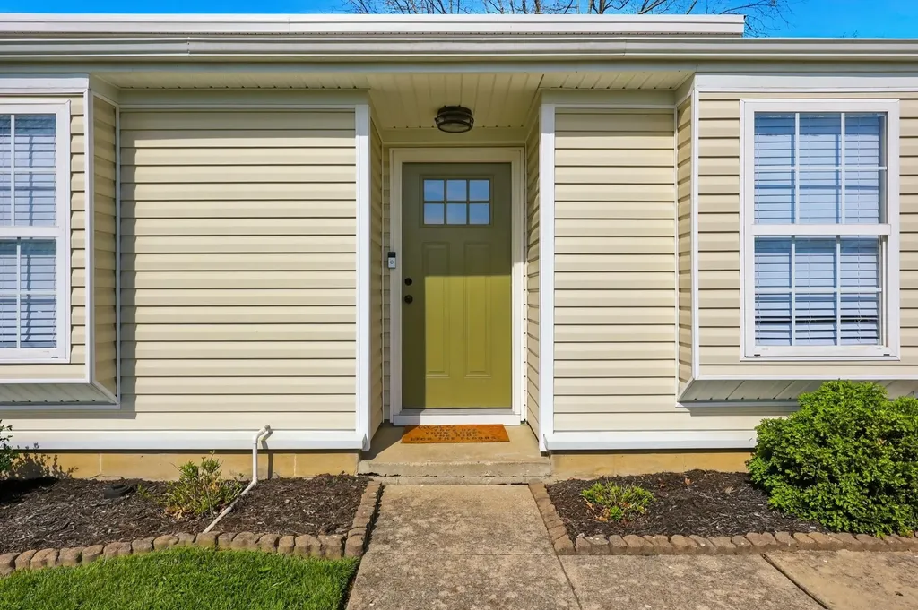 3321 Hartston Drive Lexington KY 40515