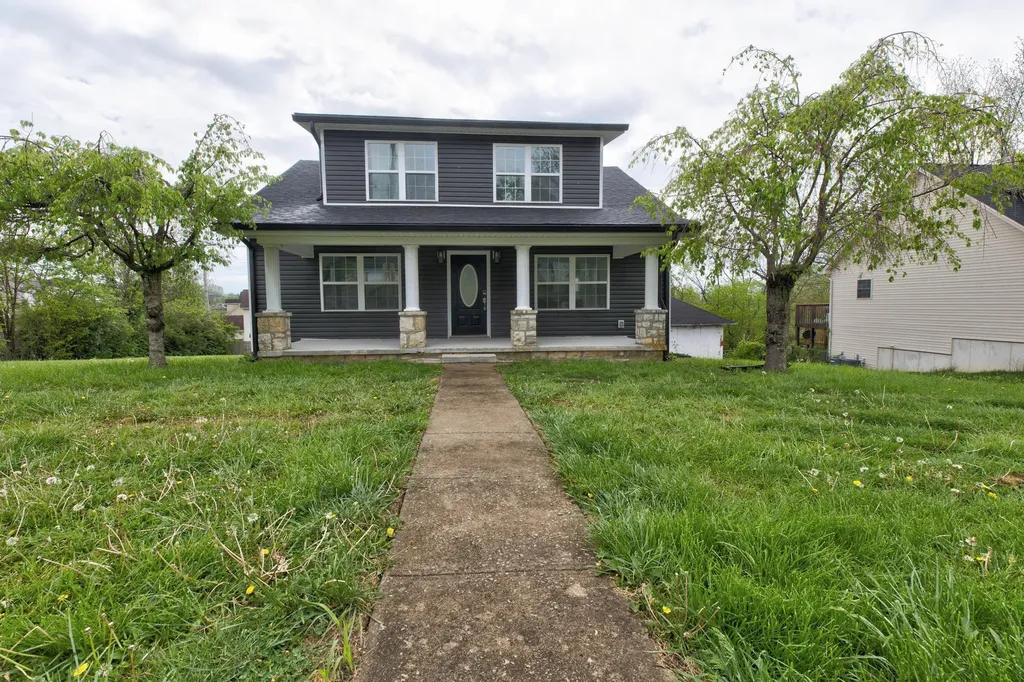 426 E Broadway Street Winchester KY 40391