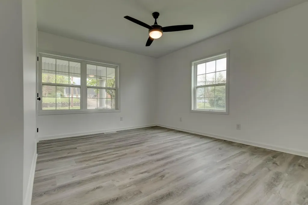 426 E Broadway Street Winchester KY 40391
