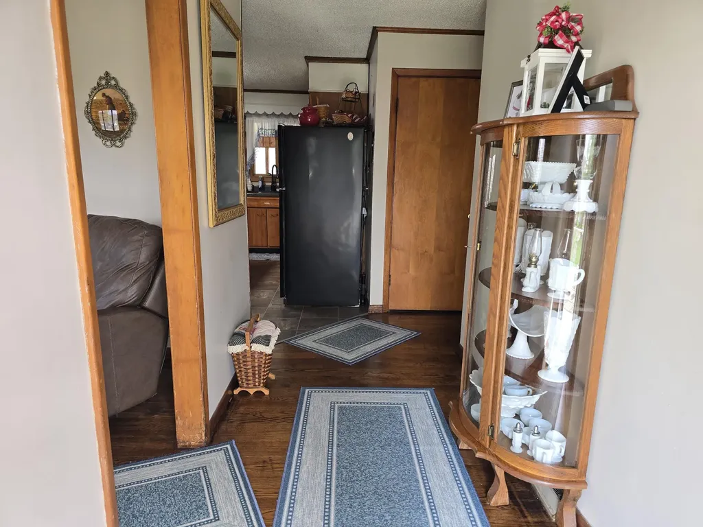 127 Alpine Middlesboro KY 40965