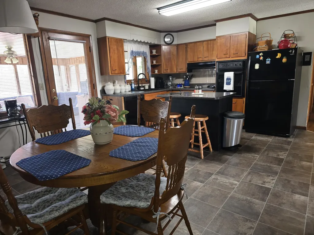127 Alpine Middlesboro KY 40965