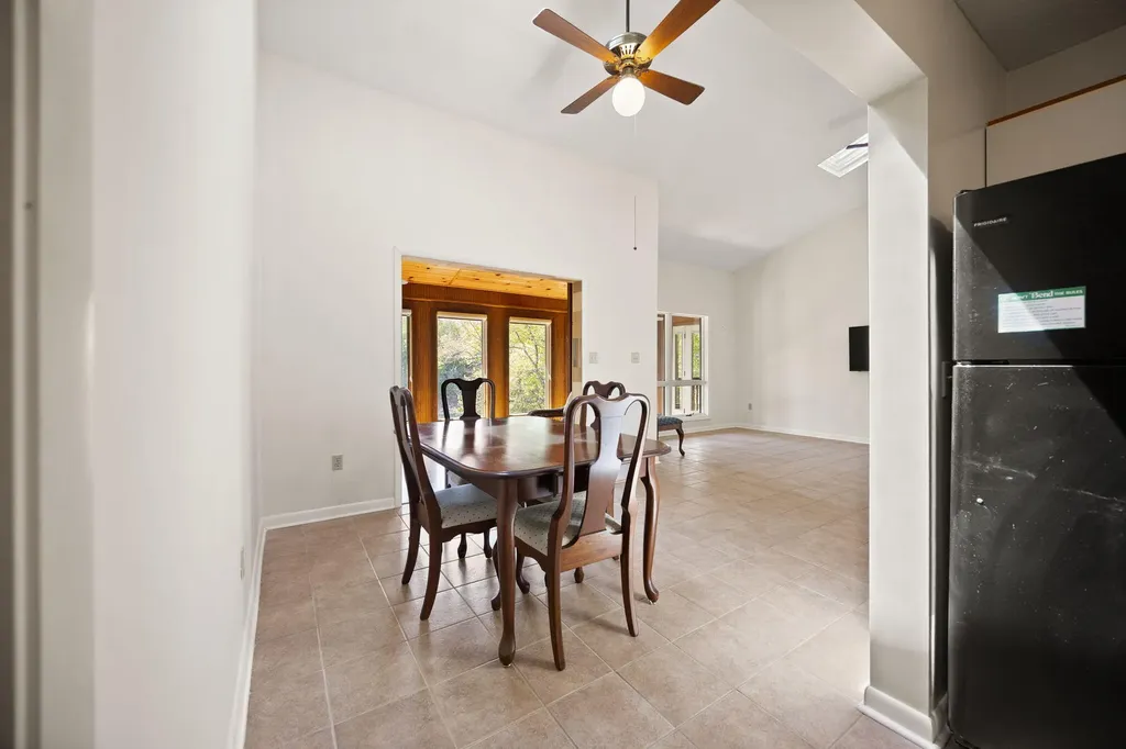 91-3 Woodson Bend Resort Bronston KY 42518