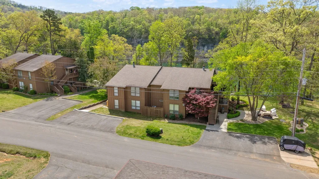 91-3 Woodson Bend Resort Bronston KY 42518
