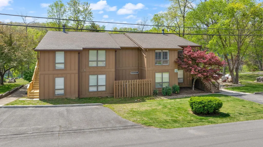 91-3 Woodson Bend Resort Bronston KY 42518