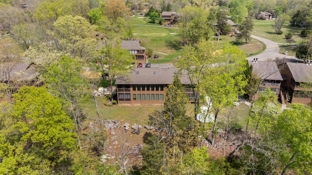 91-3 Woodson Bend Resort Bronston KY 42518
