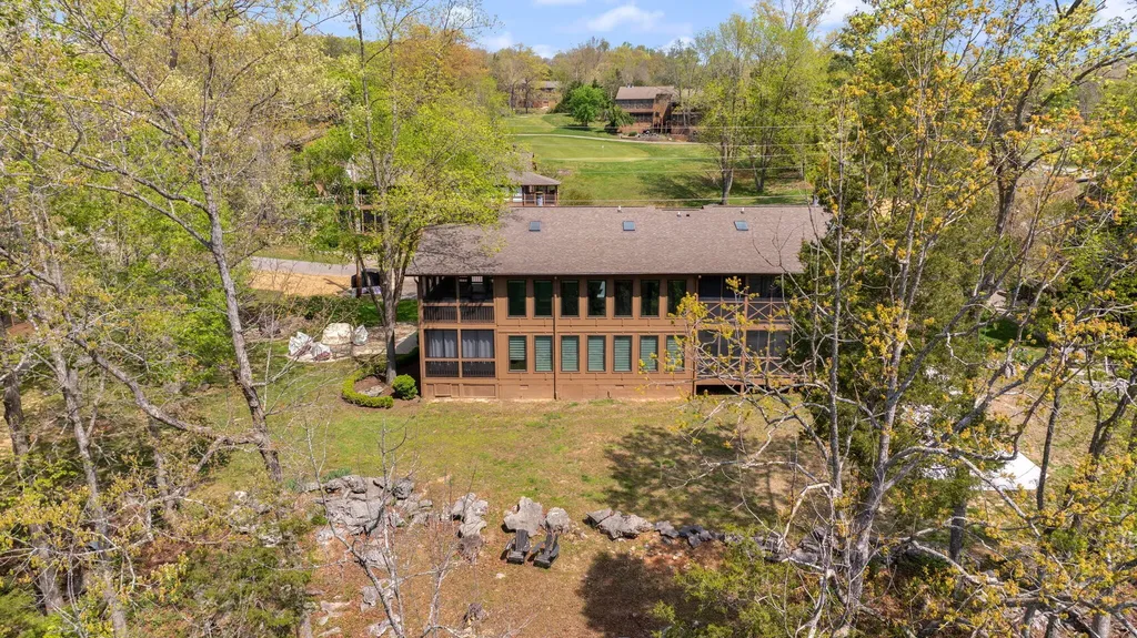 91-3 Woodson Bend Resort Bronston KY 42518