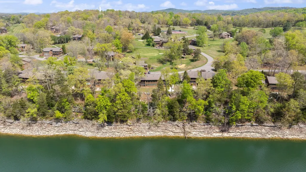 91-3 Woodson Bend Resort Bronston KY 42518