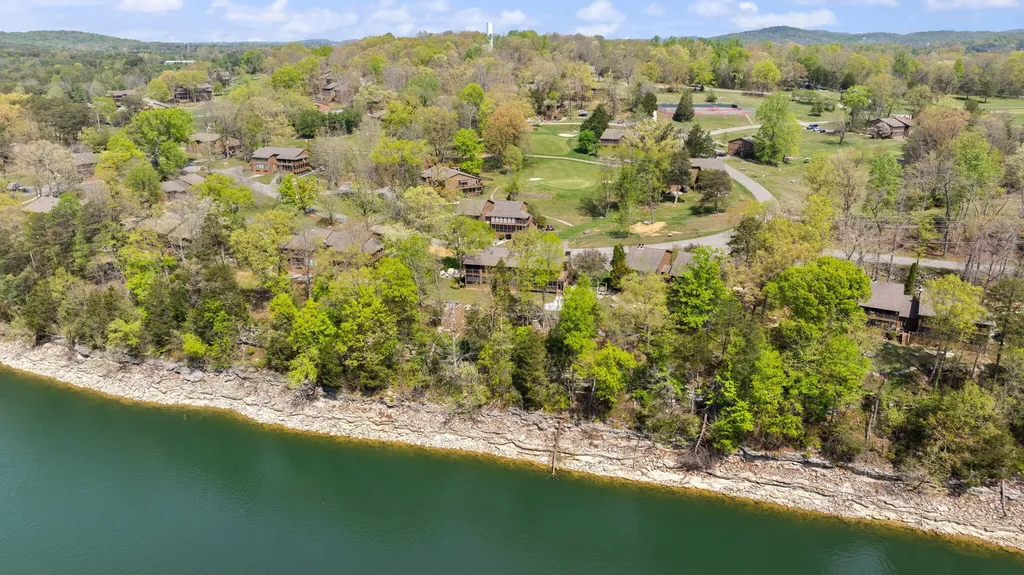 91-3 Woodson Bend Resort Bronston KY 42518