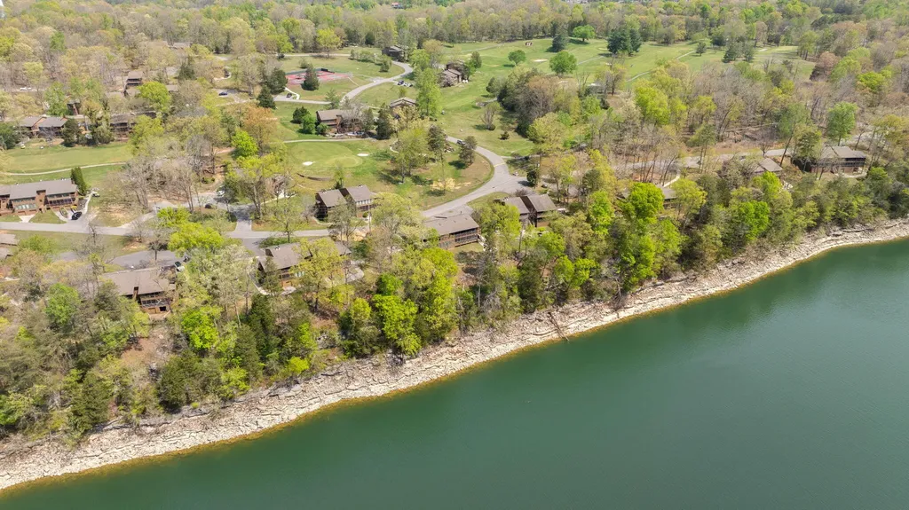 91-3 Woodson Bend Resort Bronston KY 42518