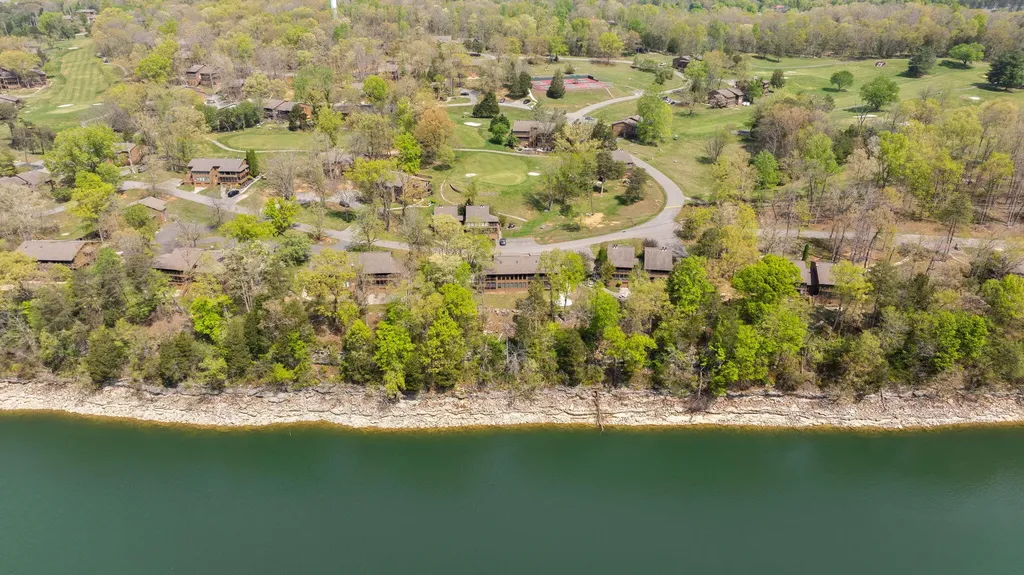 91-3 Woodson Bend Resort Bronston KY 42518