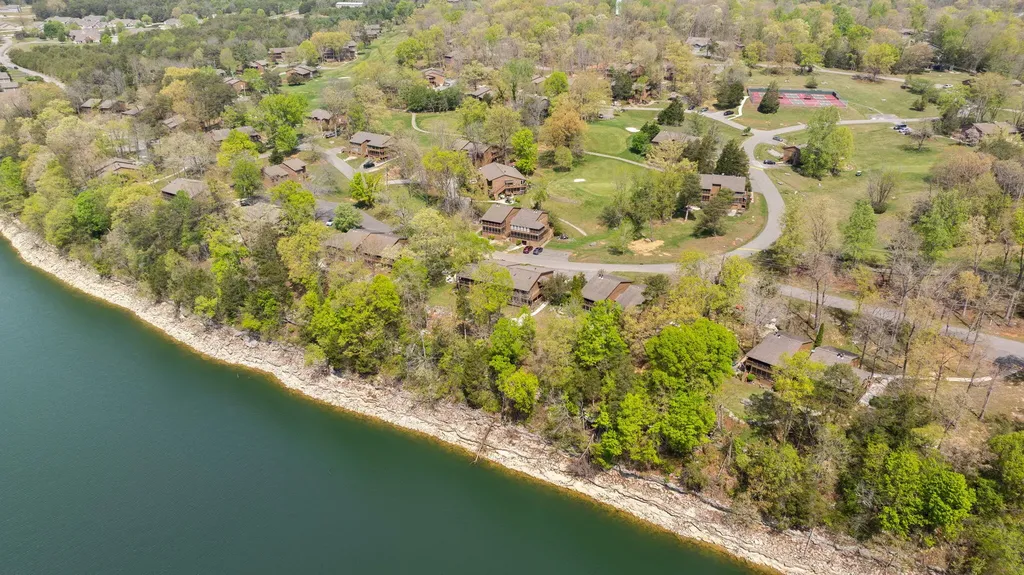 91-3 Woodson Bend Resort Bronston KY 42518