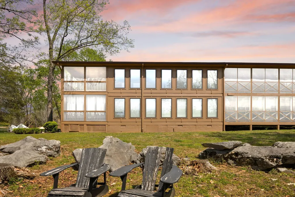 91-3 Woodson Bend Resort Bronston KY 42518