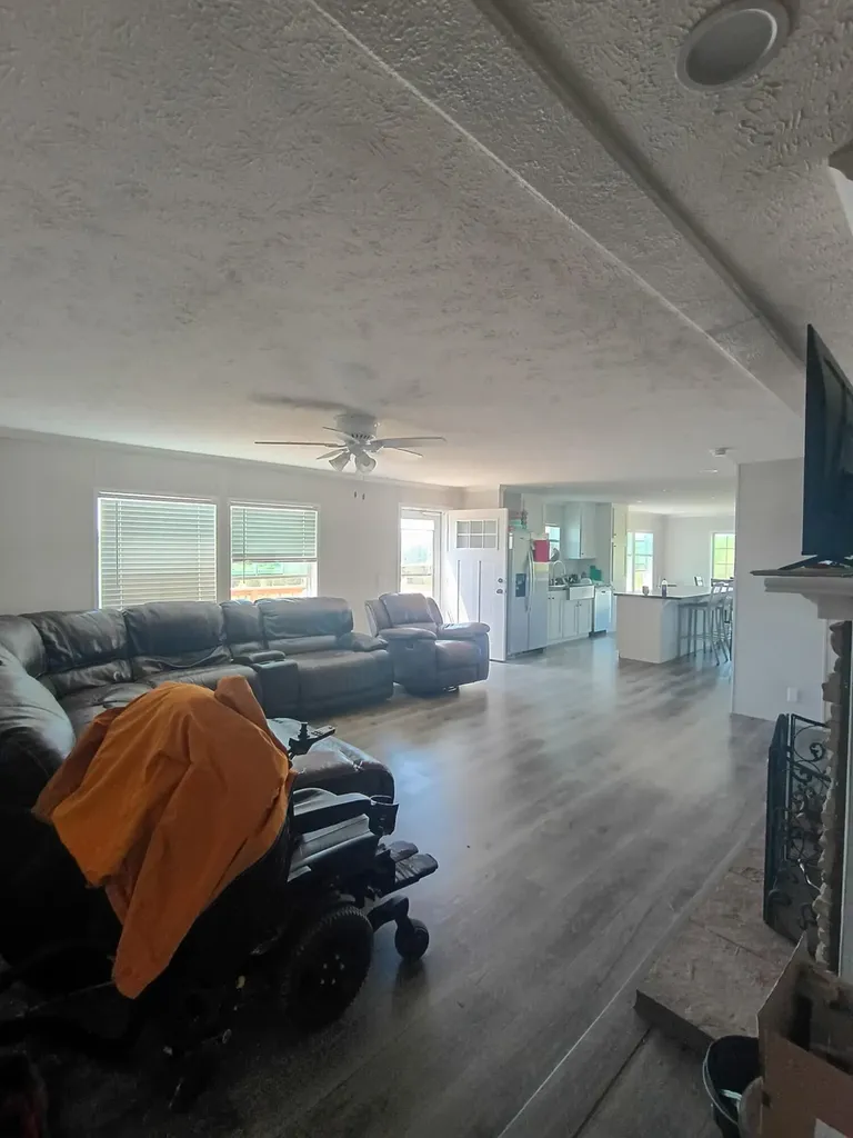 41 Bluebird Lane Kings Mountain KY 40442