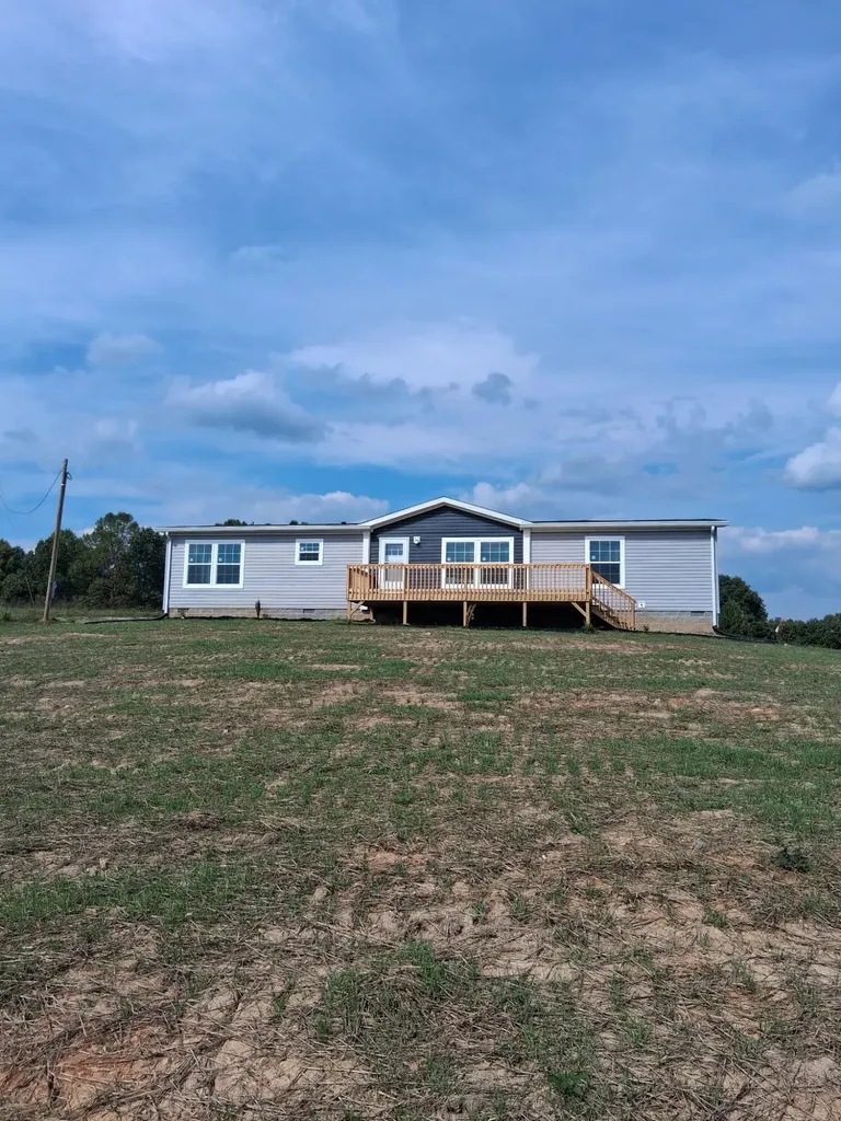 41 Bluebird Lane Kings Mountain KY 40442