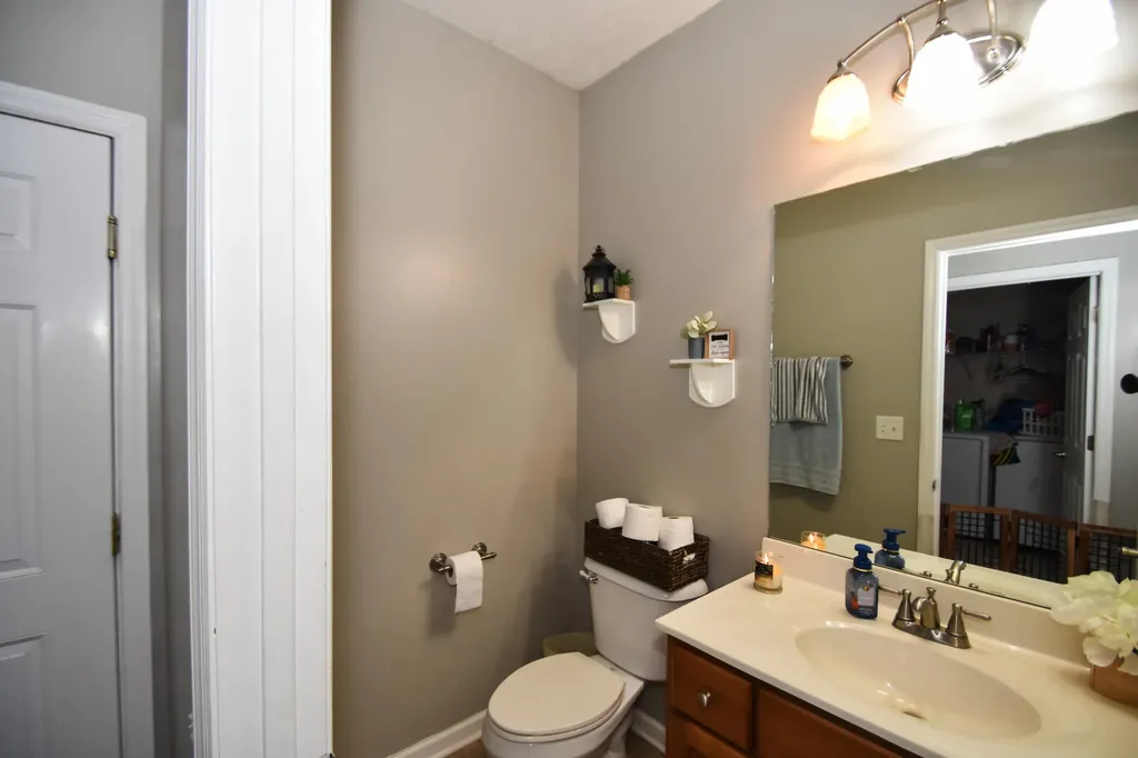 384 Kings Trace Drive Berea KY 40403