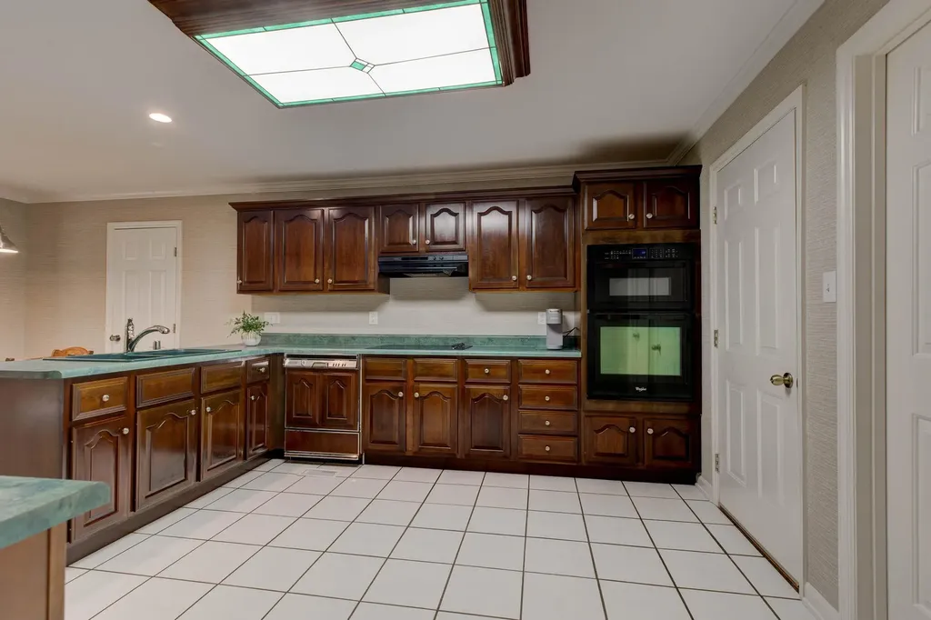 114 Holly Hills Drive Mt Sterling KY 40353
