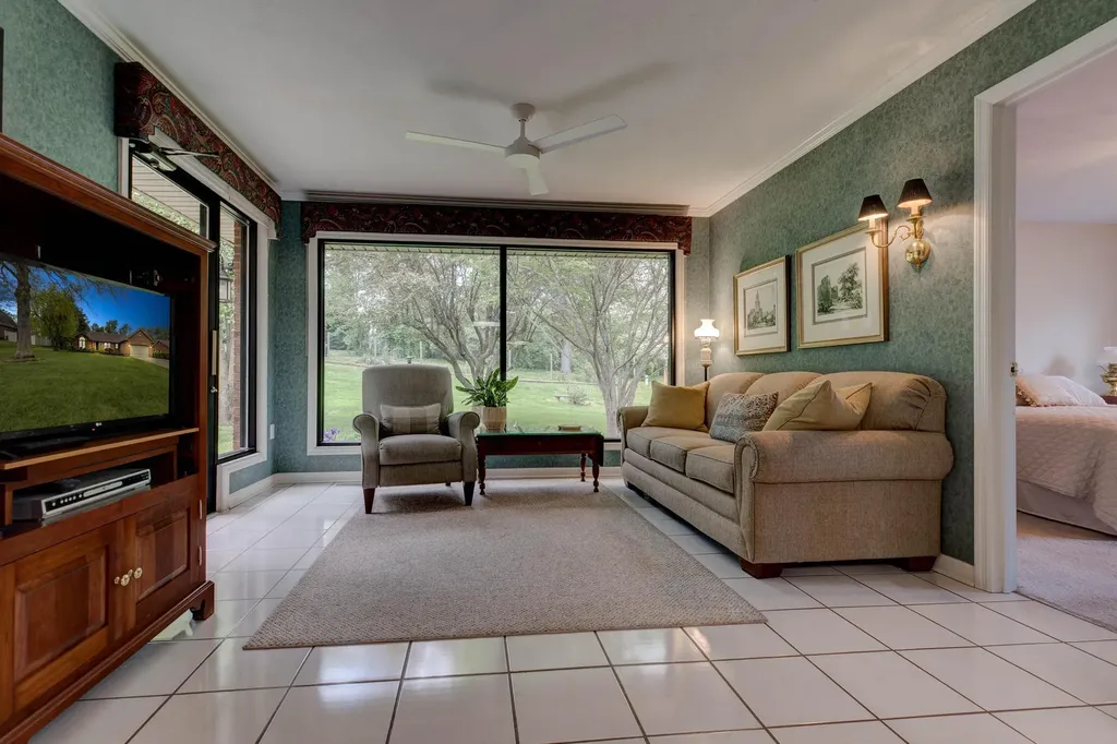 114 Holly Hills Drive Mt Sterling KY 40353