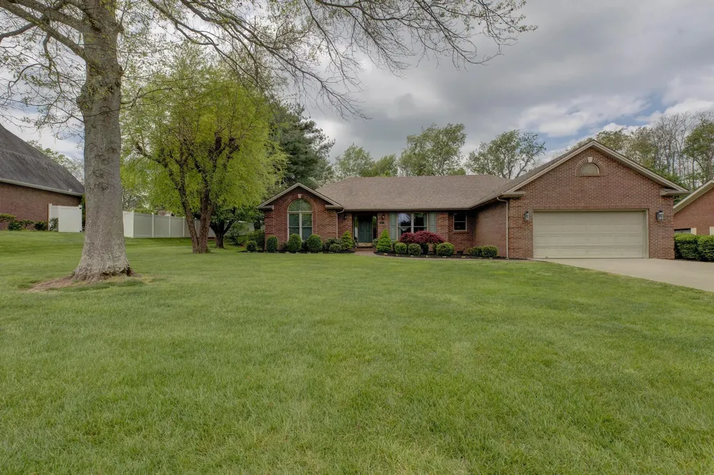 114 Holly Hills Drive Mt Sterling KY 40353
