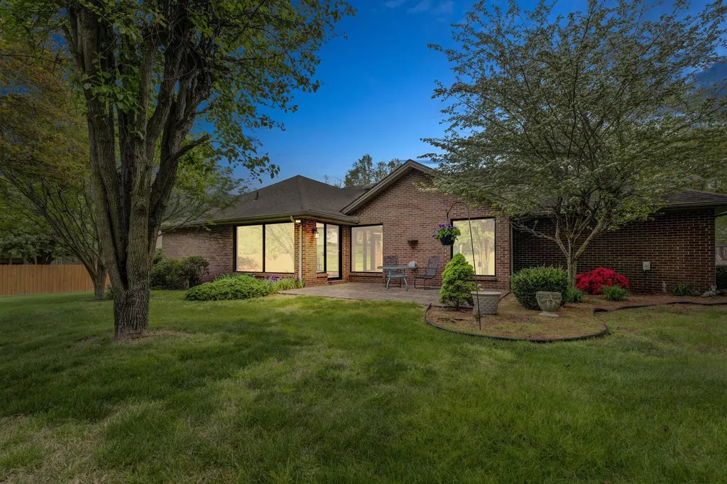 114 Holly Hills Drive Mt Sterling KY 40353