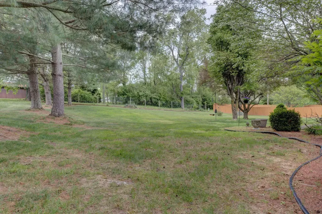 114 Holly Hills Drive Mt Sterling KY 40353