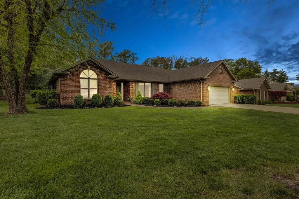 114 Holly Hills Drive Mt Sterling KY 40353