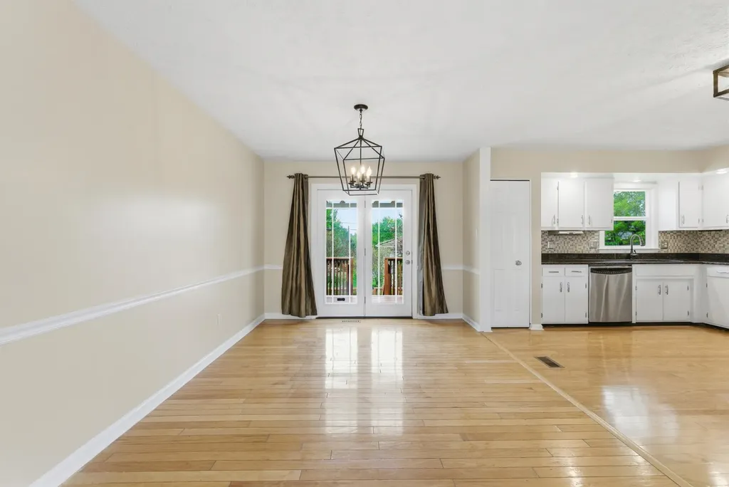 2912 Easthills Drive Lexington KY 40515