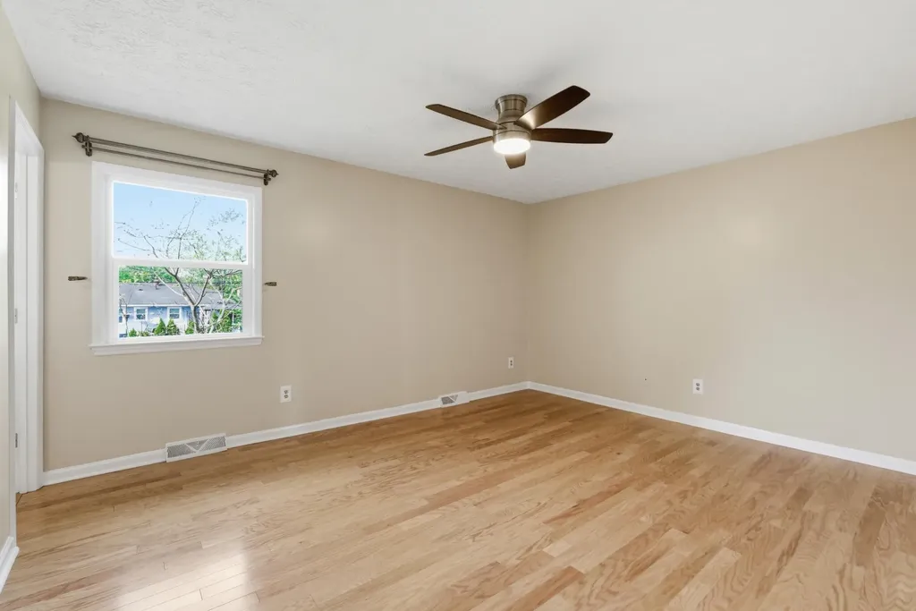 2912 Easthills Drive Lexington KY 40515