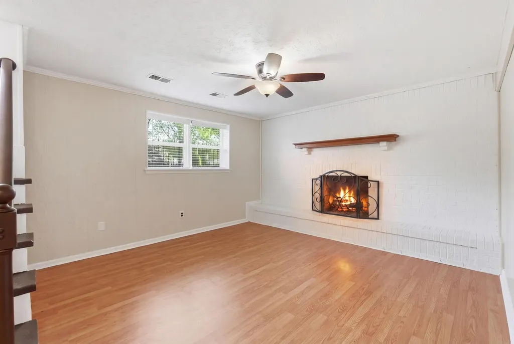 2912 Easthills Drive Lexington KY 40515