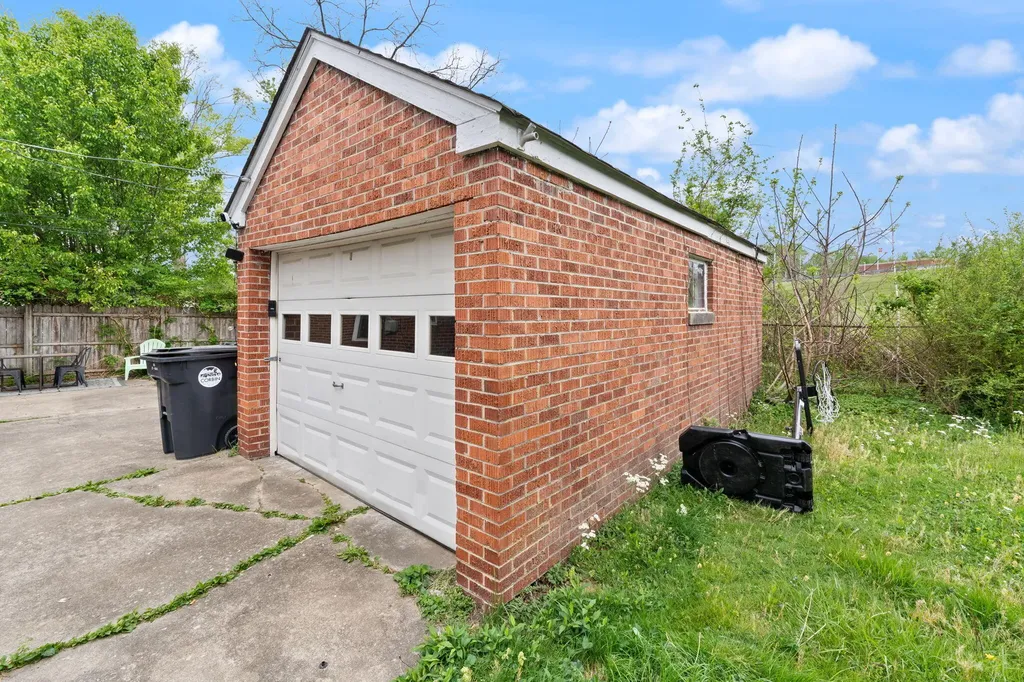 327 Hamlin Avenue Corbin KY 40701
