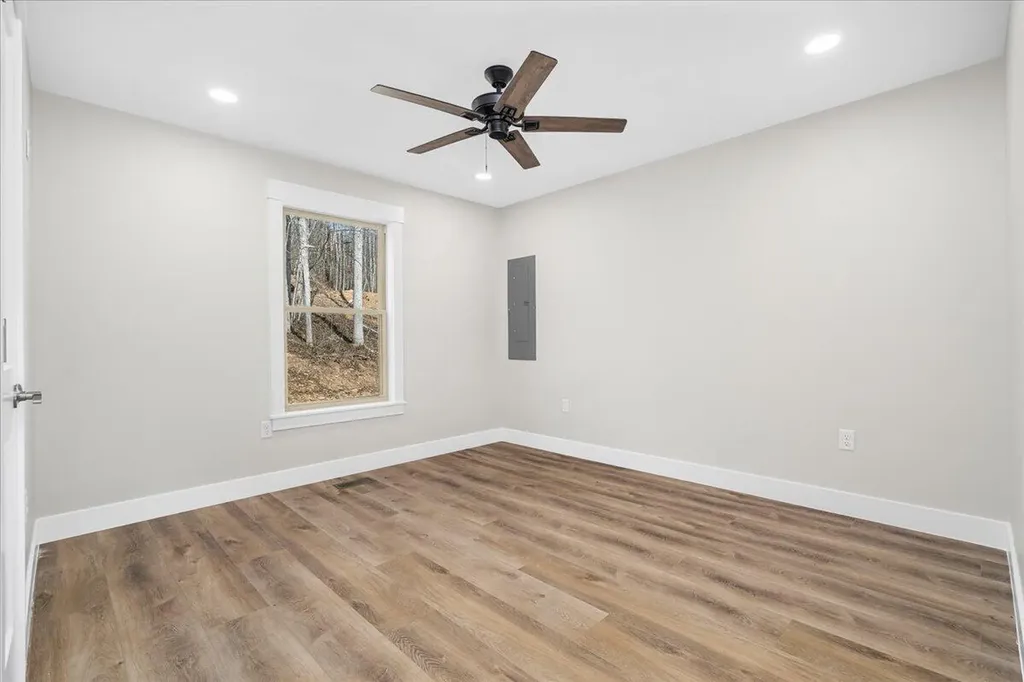 87 Storm Road Stanton KY 40380