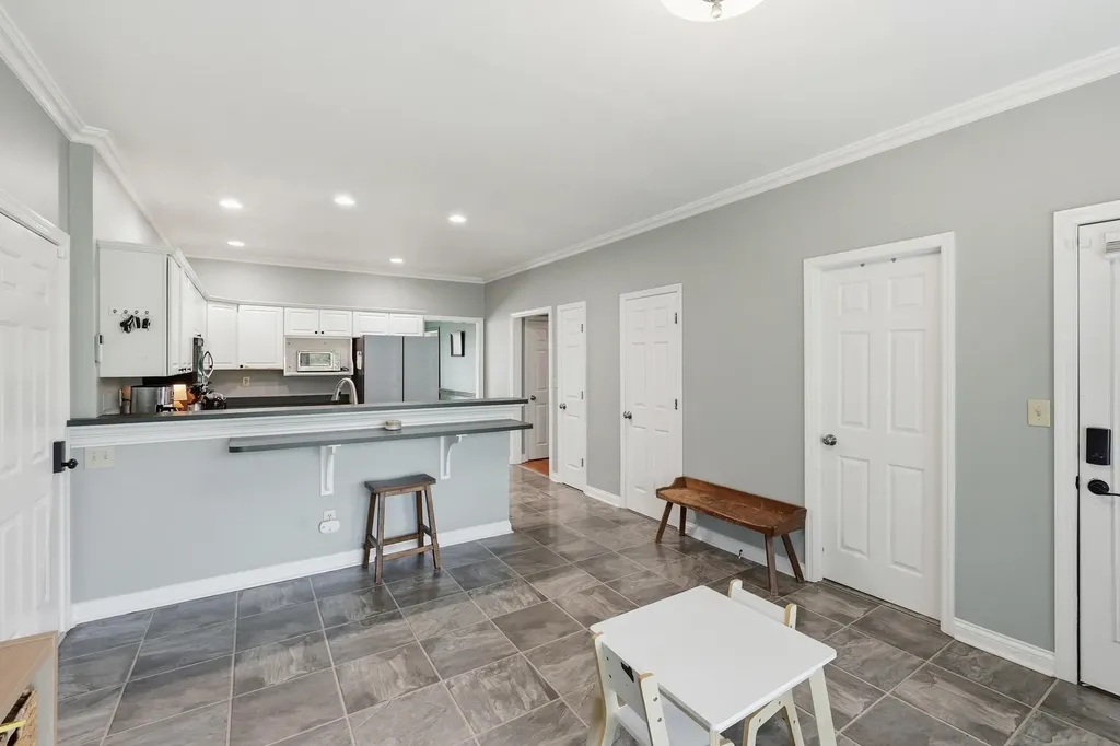 4505 Meadowbridge Court Lexington KY 40515